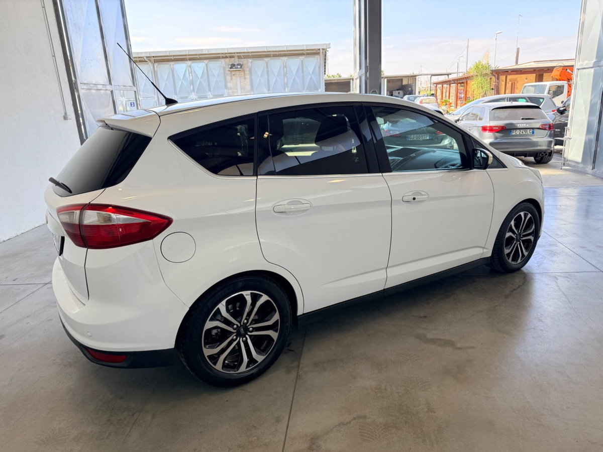 Ford C-Max 1.6 TDCi 115CV Titanium (8)