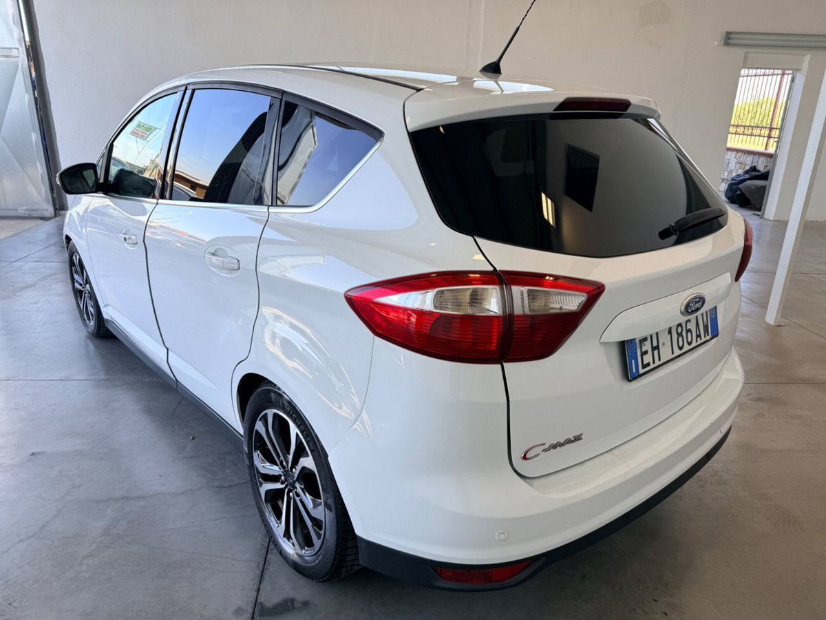 Ford C-Max 1.6 TDCi 115CV Titanium (9)