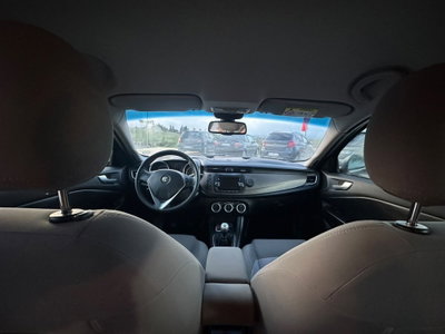 Alfa Romeo Giulietta 1.6 JTDm Sprint 120cv (12)