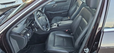 Mercedes-Benz Classe E 350 CDI BlueEFFICIENCY 4M. Avantg. AMG (6)