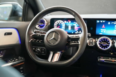 Mercedes-Benz GLA SUV 220 d AMG Line Premium Plus 4matic auto (20)