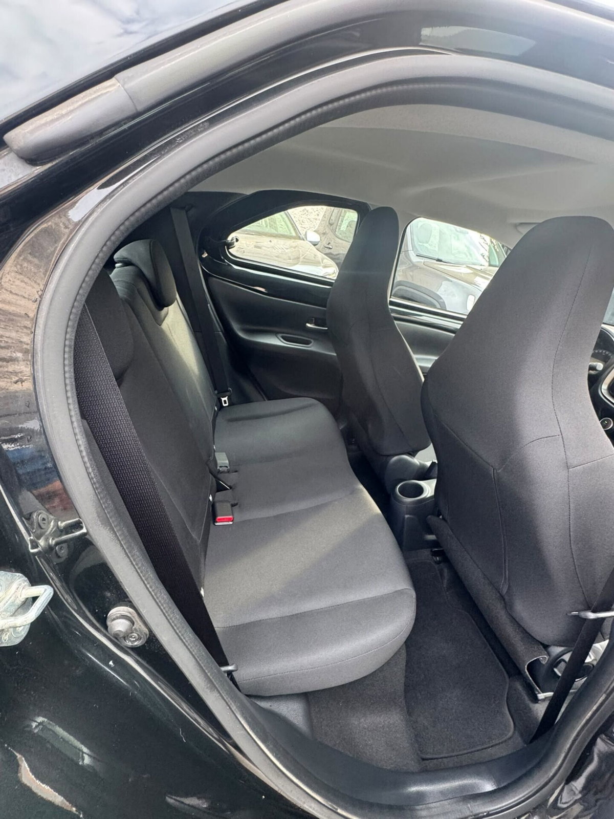 Toyota Aygo X 1.0 VVT-i 72 CV 5 porte Limited S-CVT (15)
