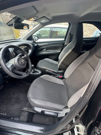 Toyota Aygo X 1.0 VVT-i 72 CV 5 porte Limited S-CVT (7)