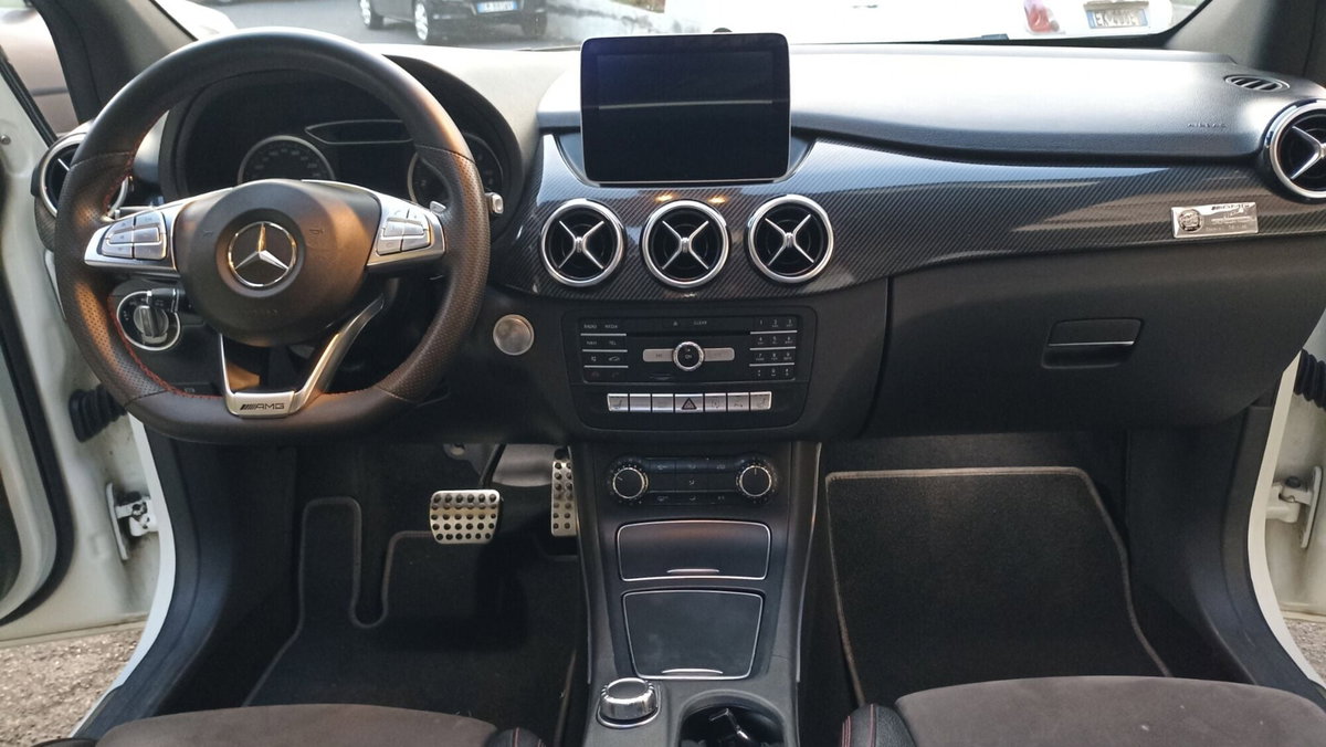 Mercedes-Benz Classe B 200 d Automatic 4Matic Premium (11)