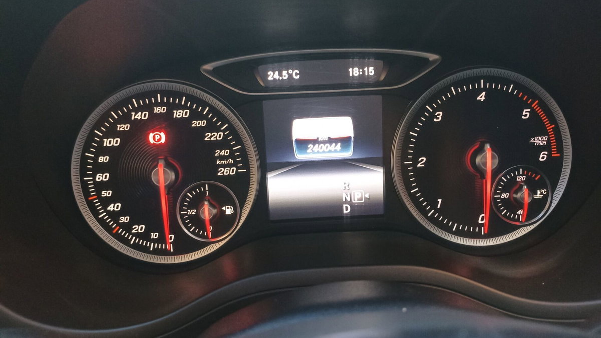 Mercedes-Benz Classe B 200 d Automatic 4Matic Premium (19)