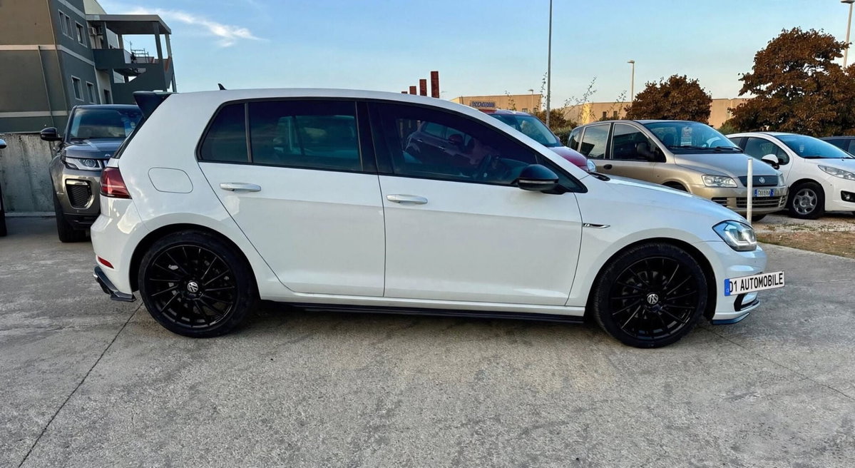 Volkswagen Golf 1.6 TDI 115 CV 5p. Business BlueMotion Technology (10)