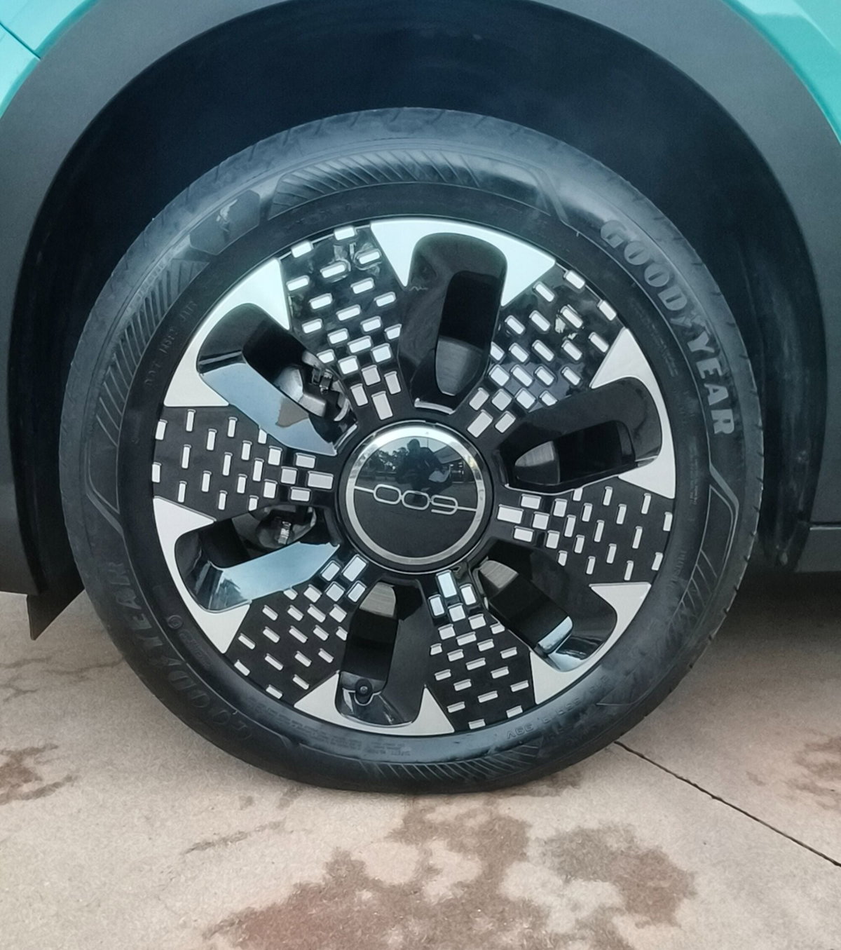 Fiat 600 1.2 hybrid La Prima 110cv auto (15)