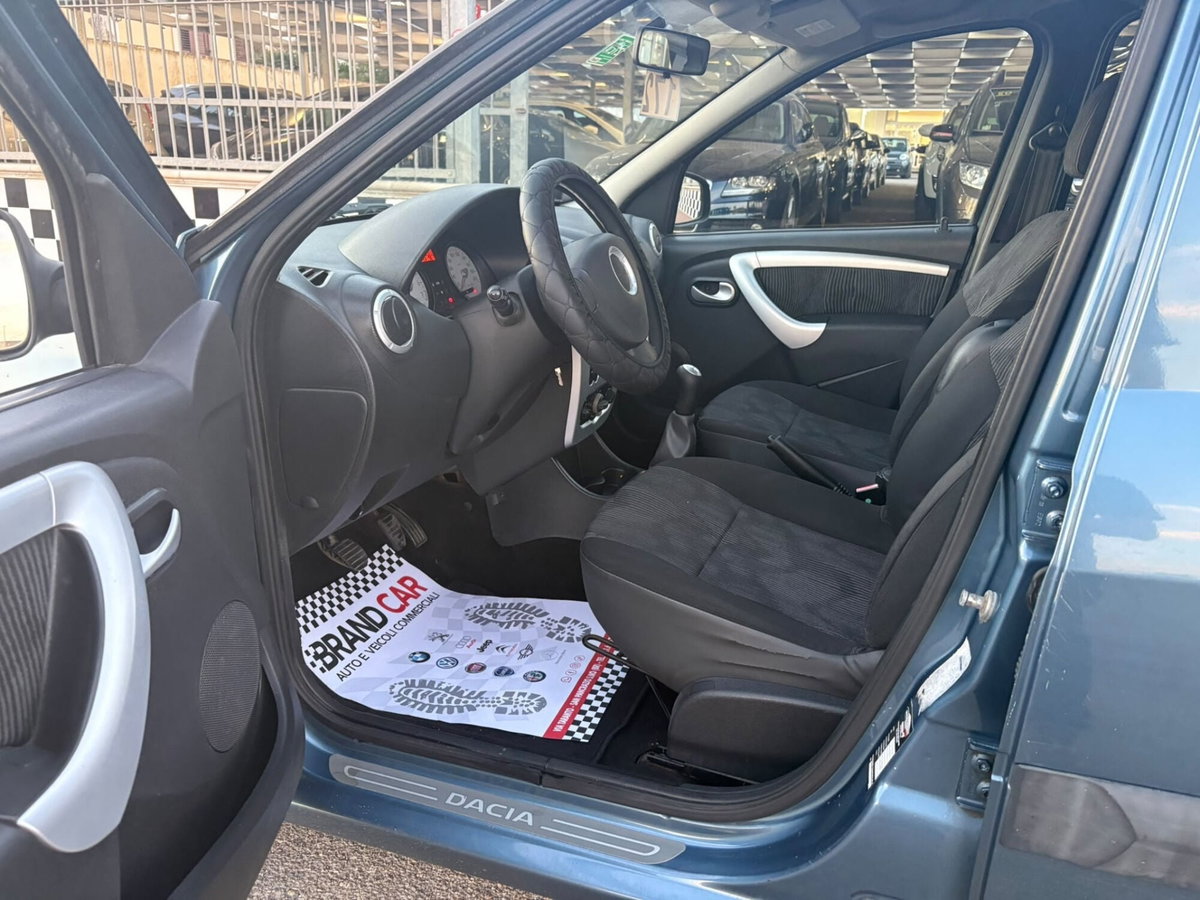 Dacia Logan Station Wagon MCV 1.5 dCi 85CV 5 posti Lauréate (9)