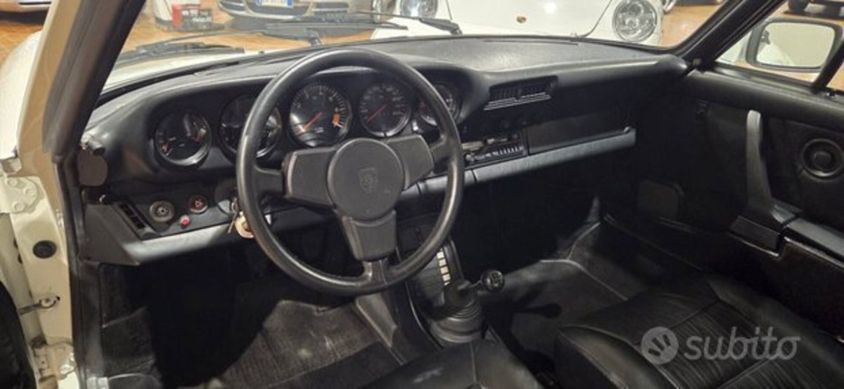 Porsche 911 Cabrio SC 3.0 (9)