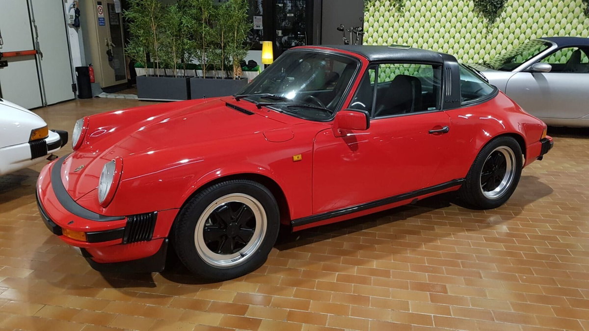 Porsche 911 Cabrio SC 3.0