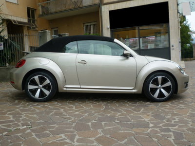 Volkswagen Maggiolino Cabrio 1.2 TSI Design BlueMotion Technology (3)