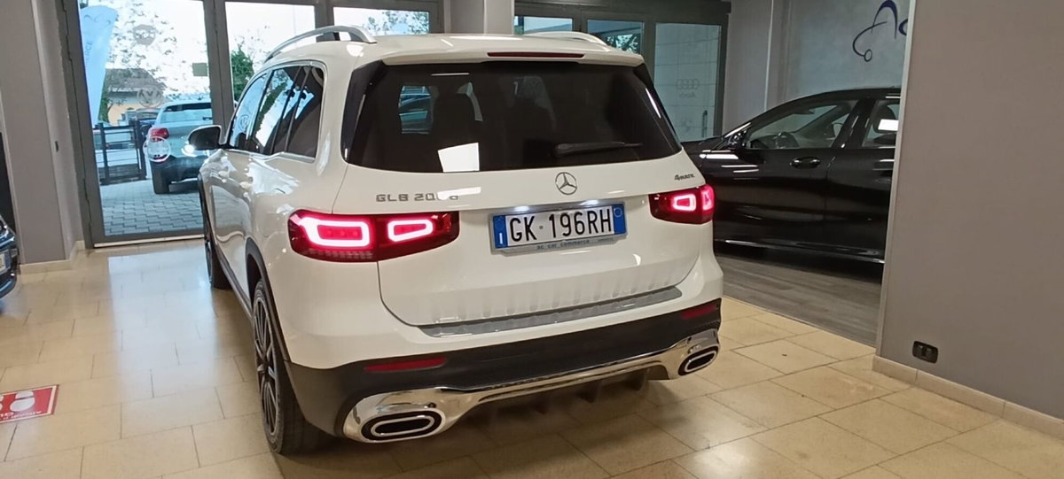 Mercedes-Benz GLB 200 d Automatic 4Matic Premium (8)