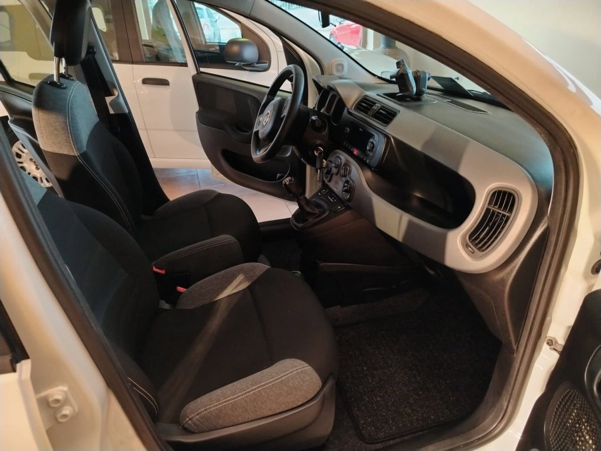 Fiat Panda 1.0 FireFly S&S Hybrid City Life (5)