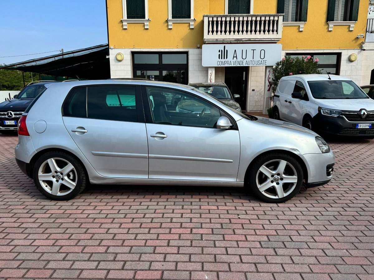 Volkswagen Golf 1.9 TDI DPF 5p. 5m. GT Sport (4)