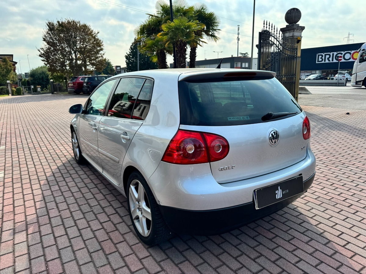 Volkswagen Golf 1.9 TDI DPF 5p. 5m. GT Sport (7)