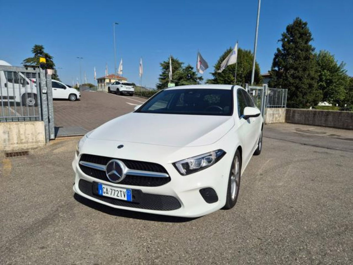 Mercedes-Benz Classe A Sedan 180 Automatic 4p. Sport