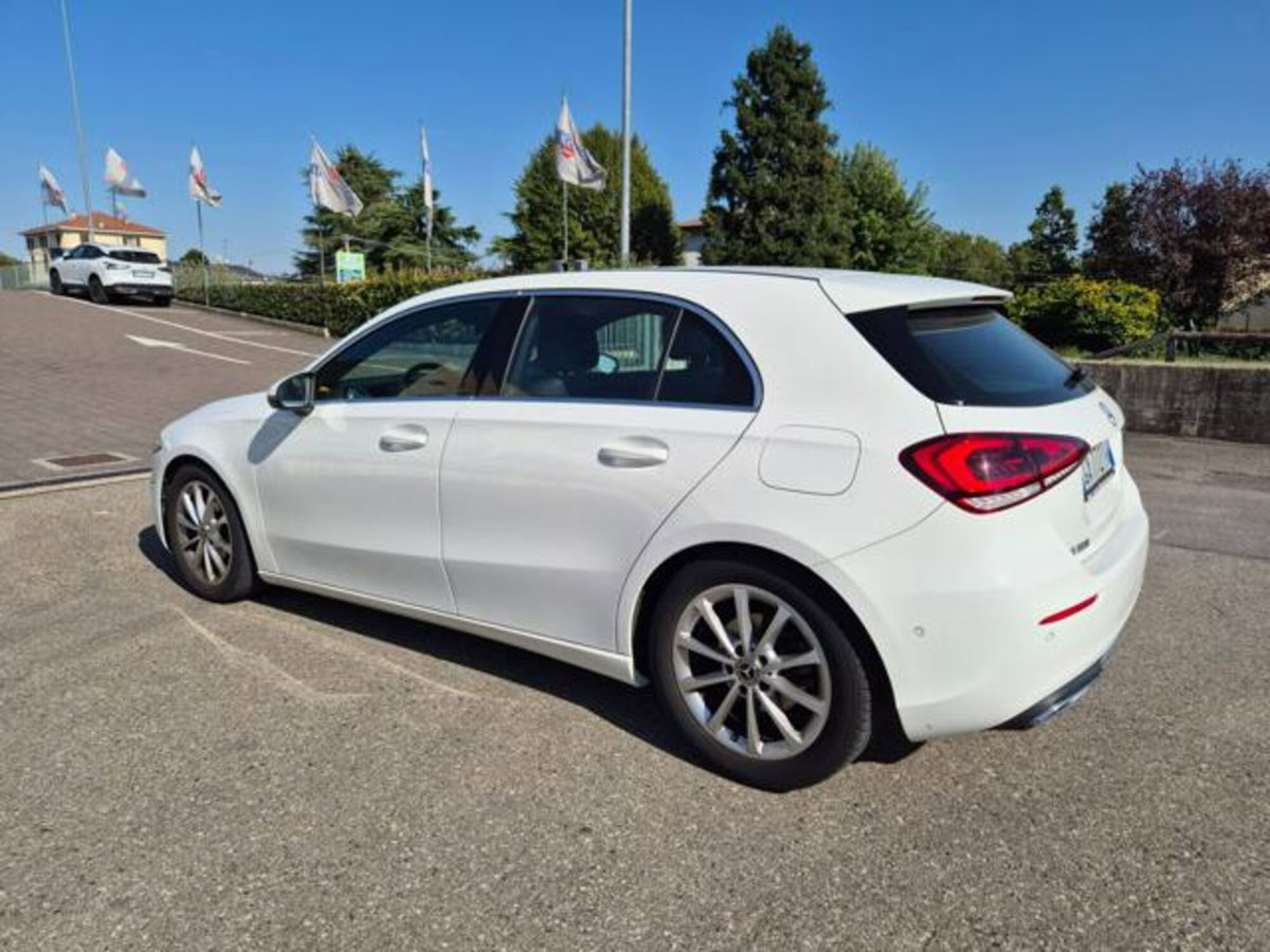 Mercedes-Benz Classe A Sedan 180 Automatic 4p. Sport (8)
