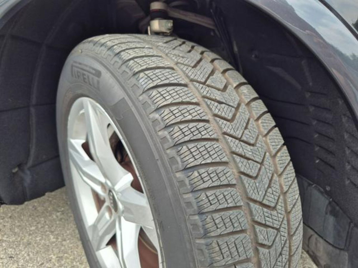 Audi Q5 35 TDI S tronic Business Advanced (20)