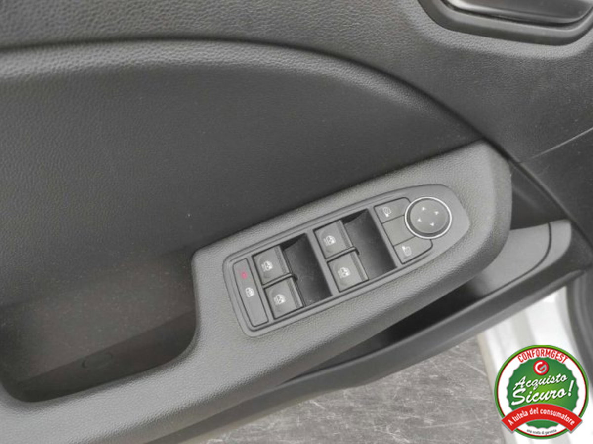 Renault Clio Blue dCi 100 CV 5 porte Evolution (11)