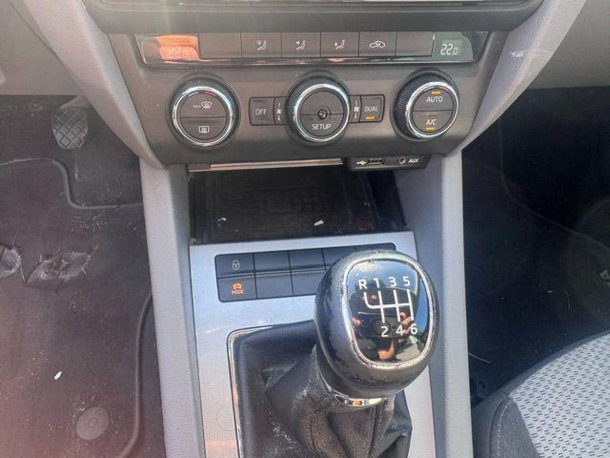 Skoda Octavia Station Wagon 2.0 TDI CR Wagon Executive (9)