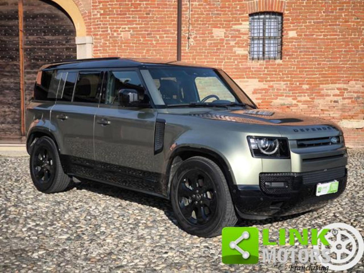 Land Rover Defender 110 3.0d i6 mhev X-Dynamic SE awd 200cv auto (2)