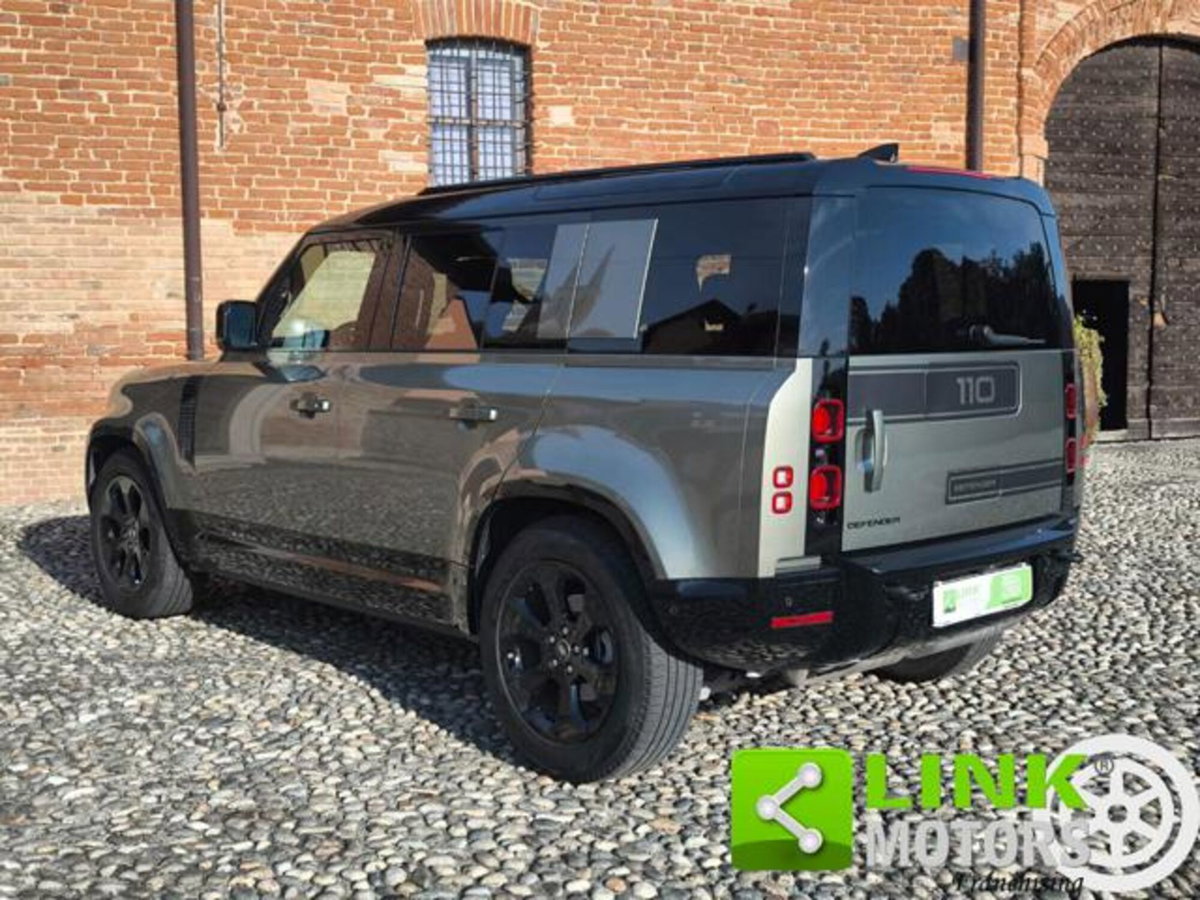 Land Rover Defender 110 3.0d i6 mhev X-Dynamic SE awd 200cv auto (4)