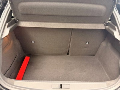 Peugeot 208 1.2 puretech Active s&s 75cv (12)