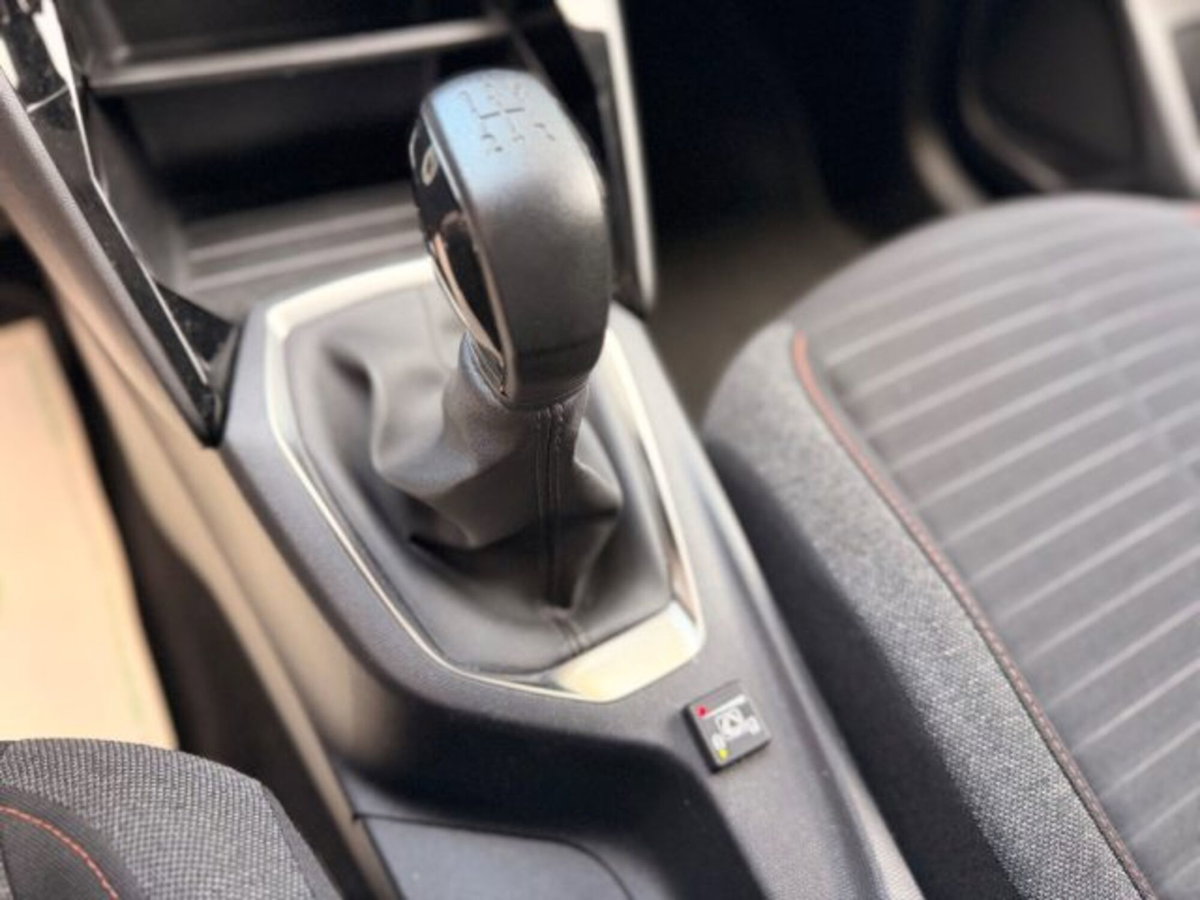 Peugeot 208 1.2 puretech Active s&s 75cv (16)
