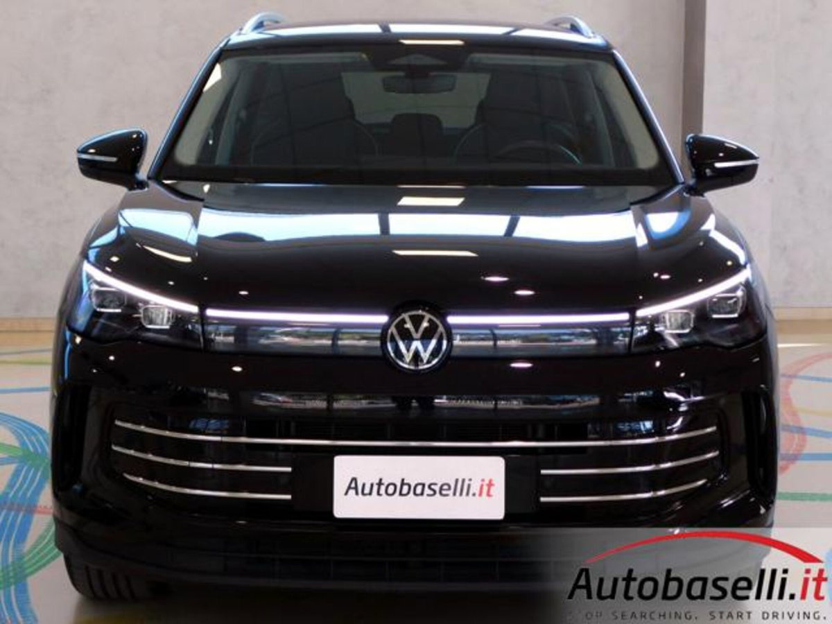 Volkswagen Tiguan 2.0 tdi Elegance 150cv dsg (11)
