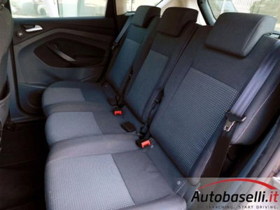 Ford C-Max 1.6 TDCi 95CV Titanium (3)