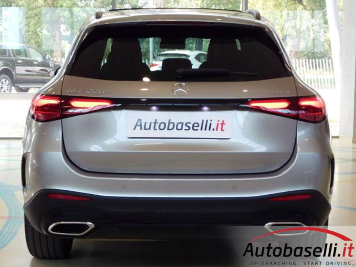Mercedes-Benz GLC 220 d 4Matic Mild Hybrid AMG Advanced Plus (13)