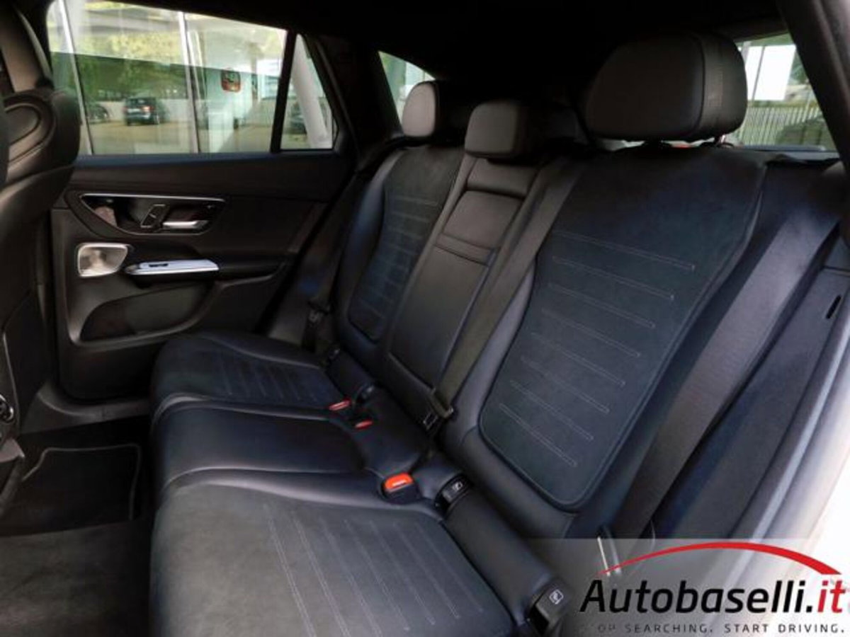 Mercedes-Benz GLC 220 d 4Matic Mild Hybrid AMG Advanced Plus (3)