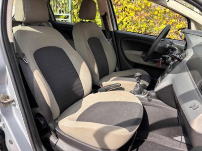 Fiat Grande Punto 1.2 5 porte Fun (10)