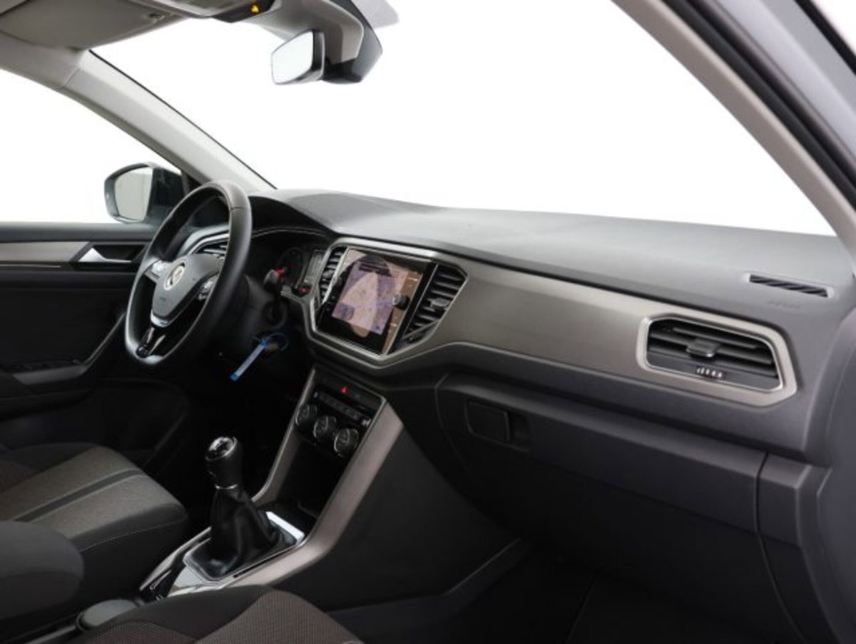 Volkswagen T-Roc 1.0 tsi Edition 110cv (12)