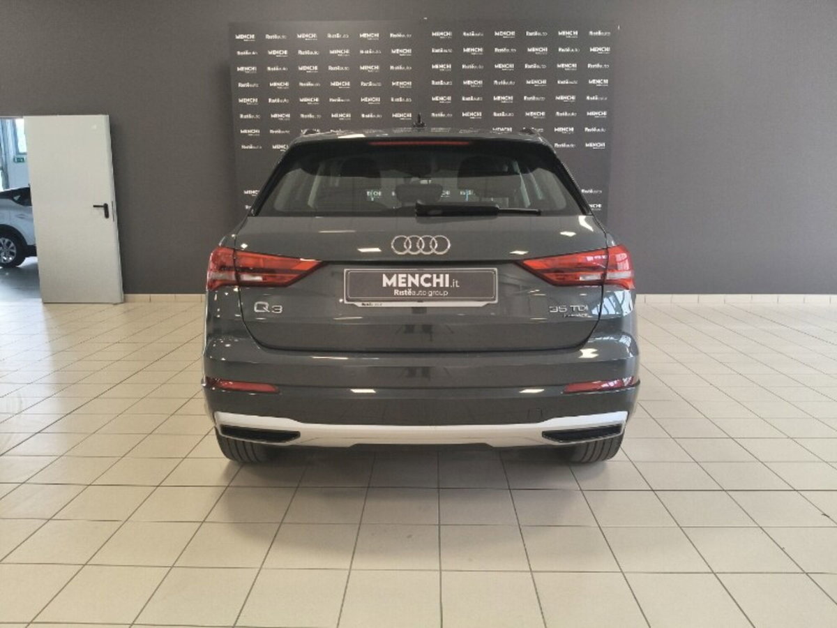Audi Q3 35 TDI quattro S tronic Business Advanced (5)