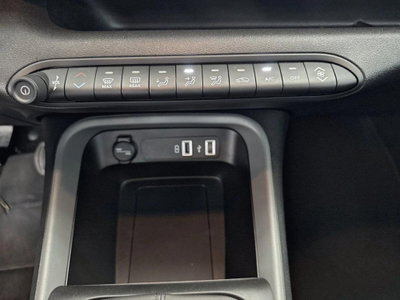 Jeep Avenger 1.2 turbo Longitude fwd 100cv (14)