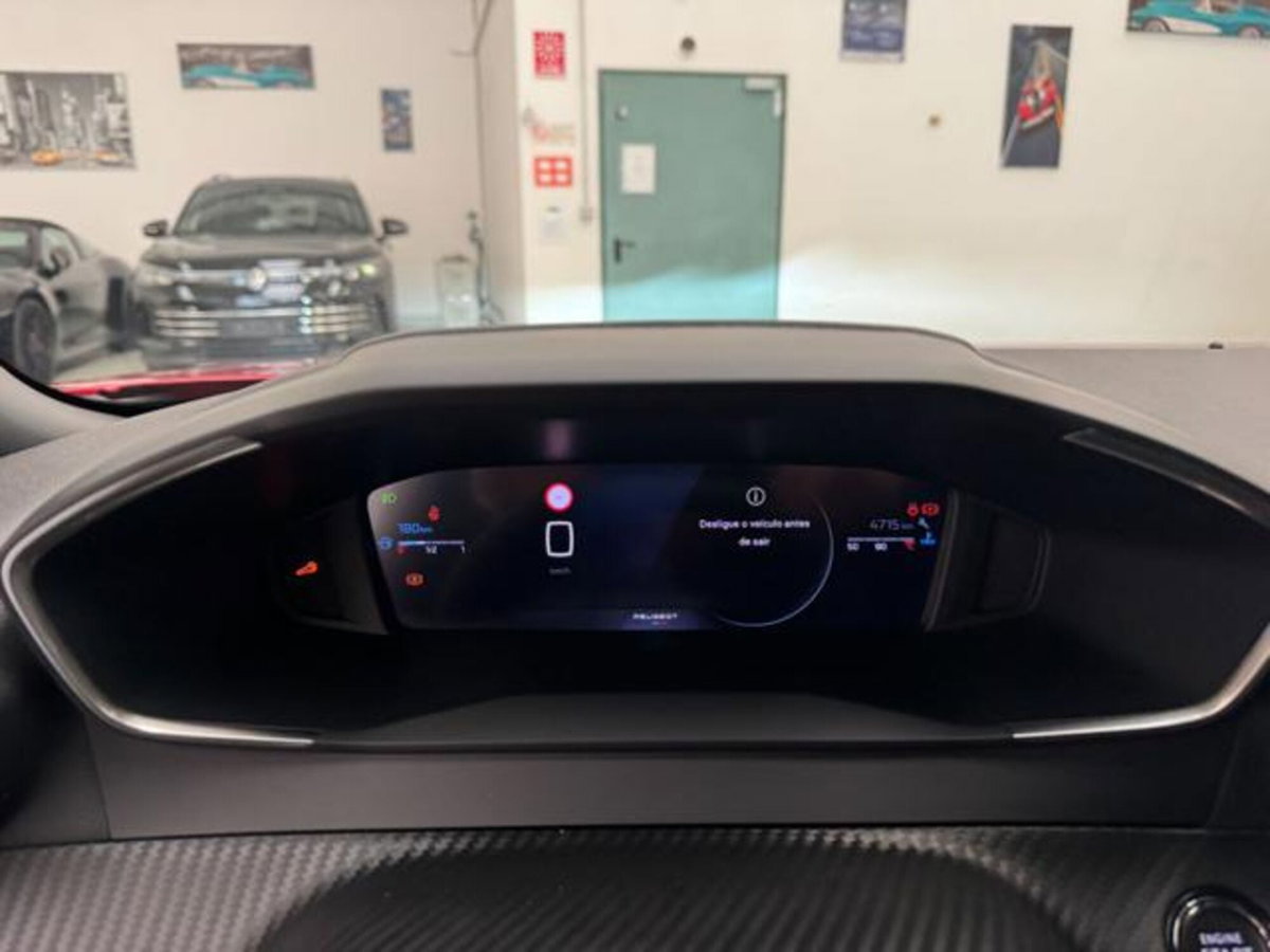 Peugeot 2008 PureTech 100 S&S Allure (10)
