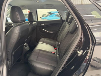 Opel Grandland 1.2 GS s&s 130cv (7)