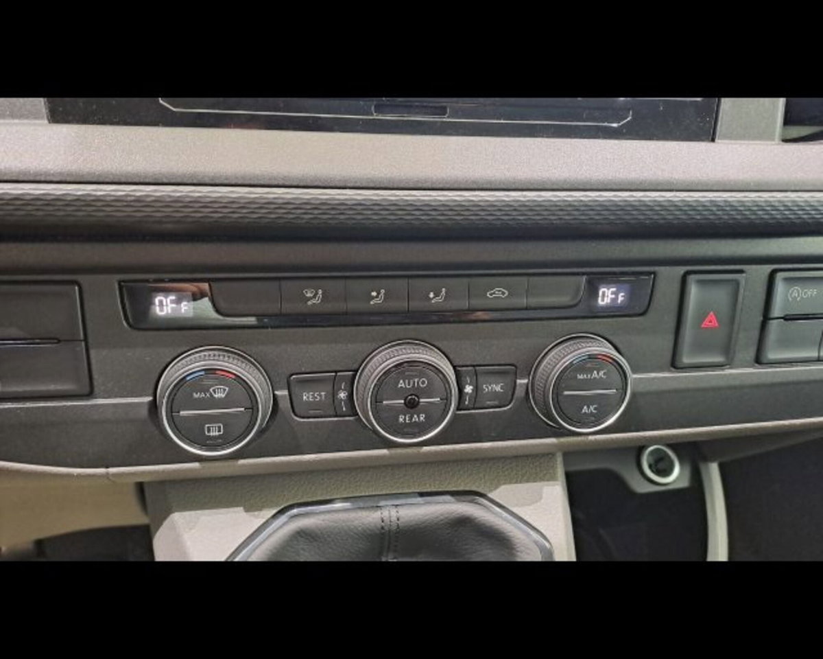 Volkswagen Veicoli Commerciali T6.1 caravelle 2.0 tdi 150cv Trendline p.c. (10)