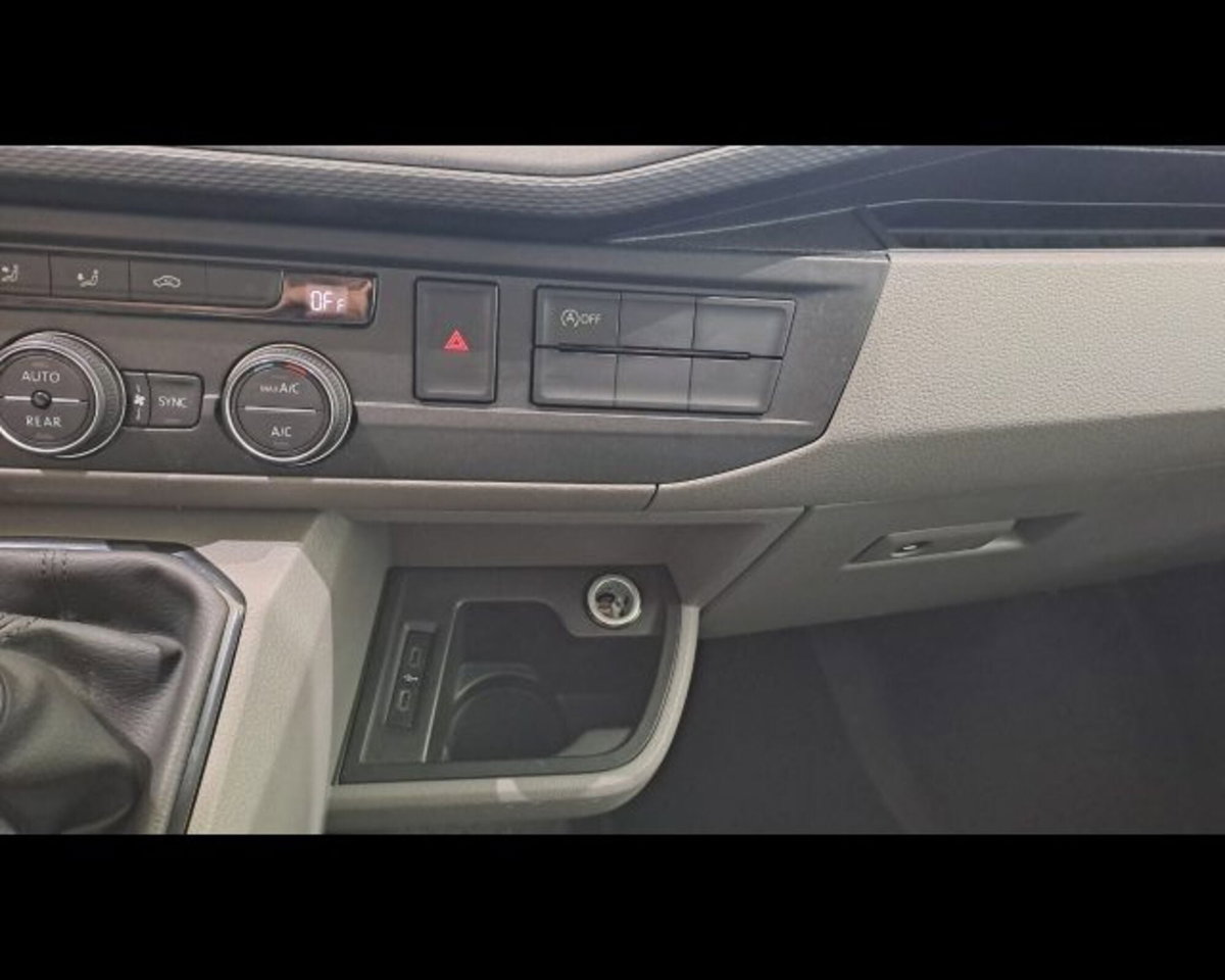Volkswagen Veicoli Commerciali T6.1 caravelle 2.0 tdi 150cv Trendline p.c. (12)