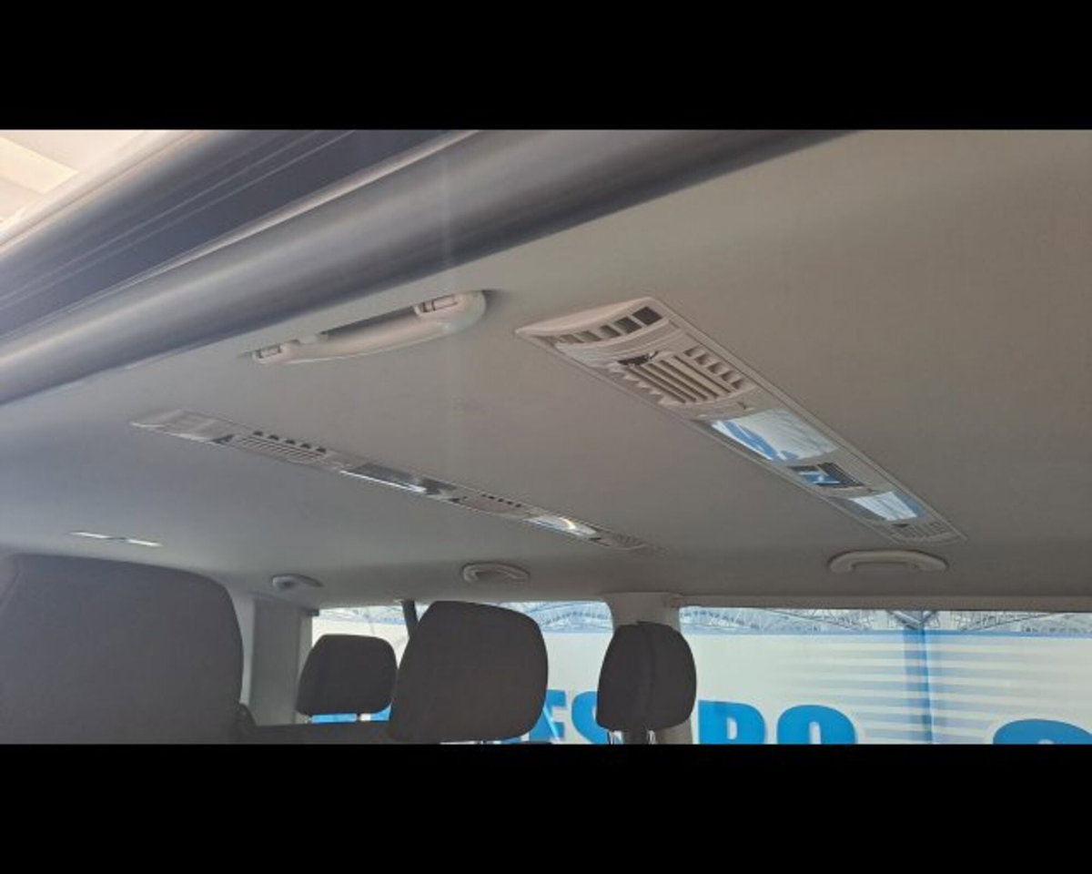 Volkswagen Veicoli Commerciali T6.1 caravelle 2.0 tdi 150cv Trendline p.c. (13)