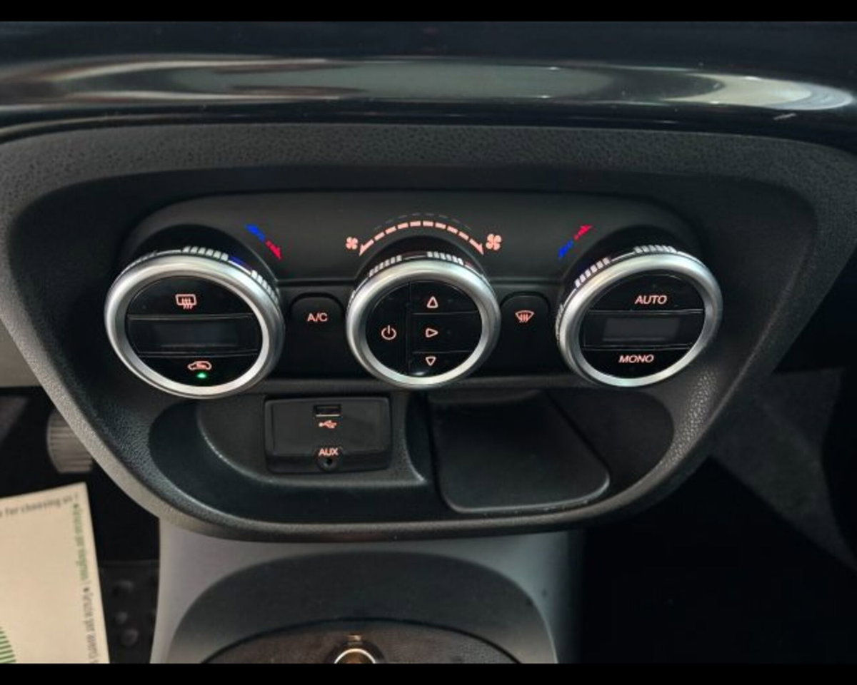 Fiat 500L 1.6 Multijet 120 CV Trekking (10)