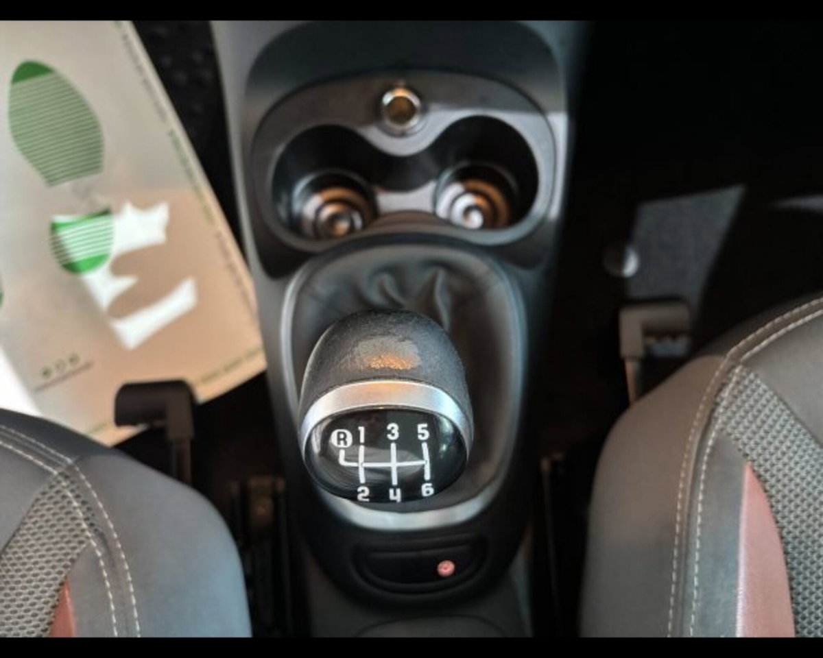 Fiat 500L 1.6 Multijet 120 CV Trekking (11)