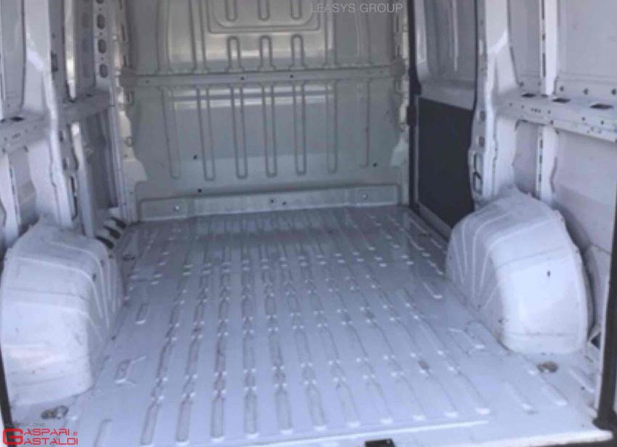 Fiat Ducato Furgone 30 CH1 2.2 mjt3 120cv serie 8 (6)
