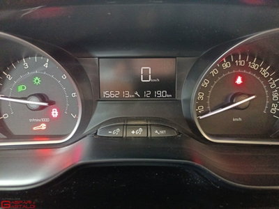Peugeot 208 82 5p. GPL Allure (11)