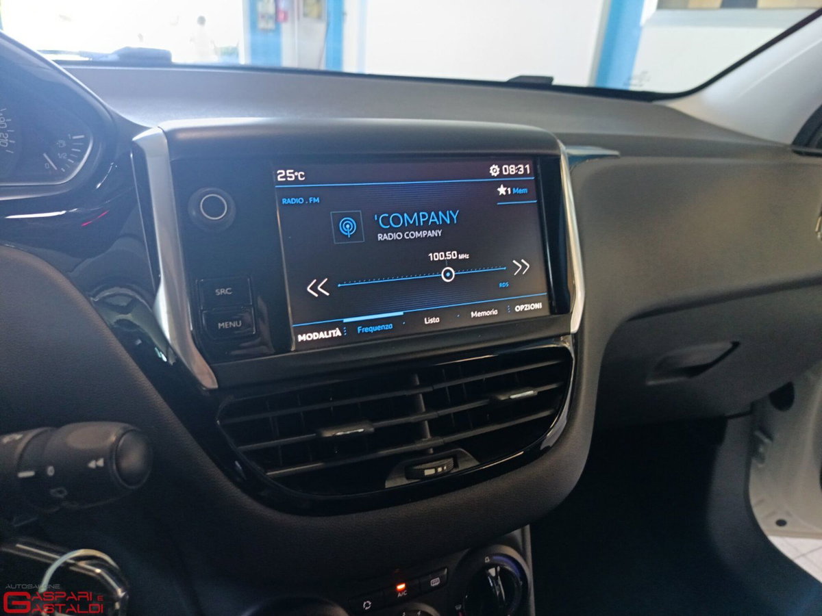 Peugeot 208 82 5p. GPL Allure (12)