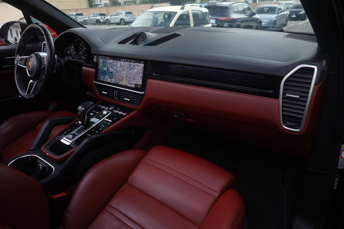 Porsche Cayenne 3.0 V6 E-Hybrid (10)