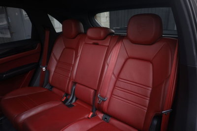 Porsche Cayenne 3.0 V6 E-Hybrid (4)
