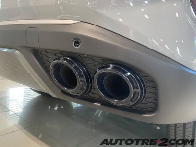 Omoda Omoda 9 SHS-P 1.5 tgdi phev Premium i-awd dht (15)