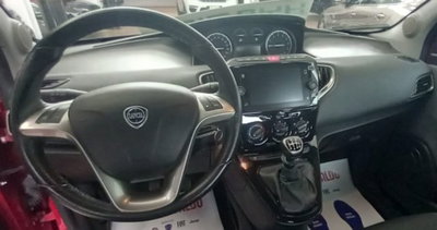 Lancia Ypsilon 1.0 FireFly 5 porte S&S Hybrid Gold Plus (12)